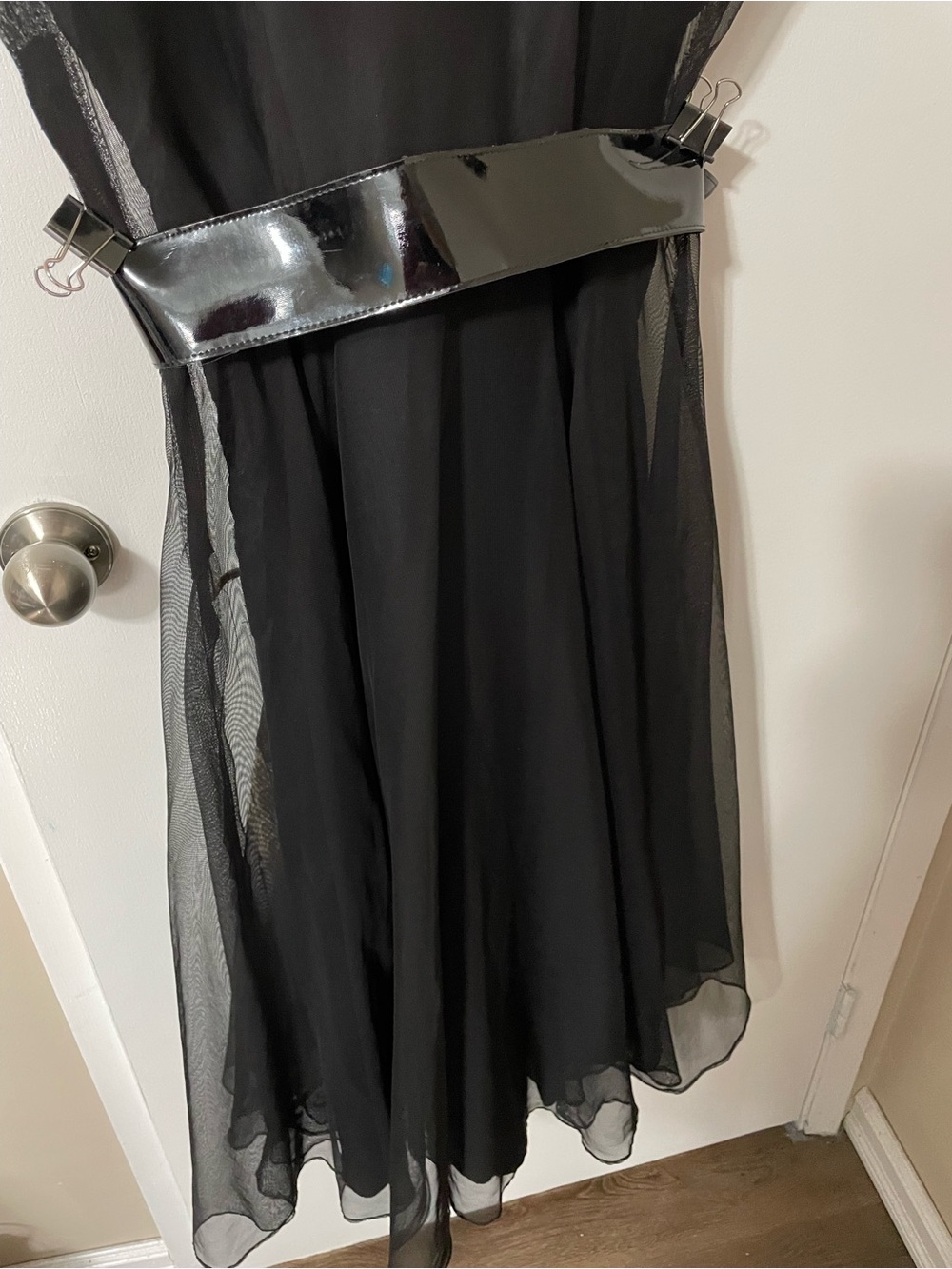 Vintage Black Midi Dress with Cream Floral Appliqués 2 Pieces Size Small - Picture 9 of 14